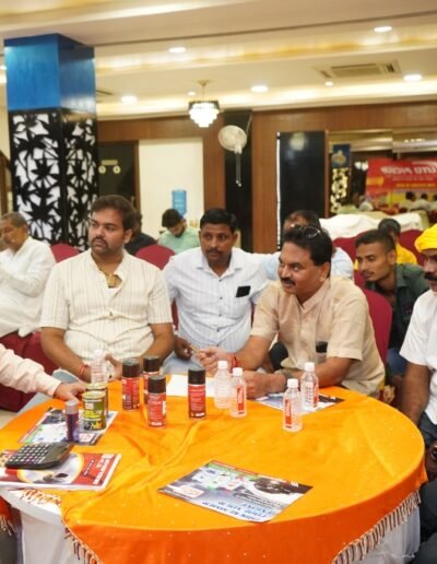 Distributors meet varanasi auto pickup