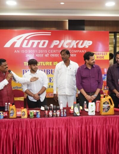 auto pickup c and f distributors meet varanasi state